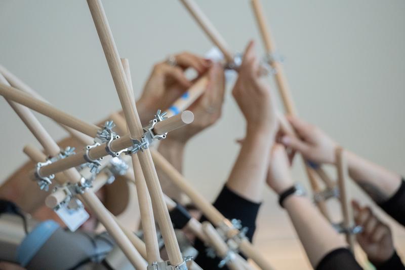 Collaborative Augmented Assembly